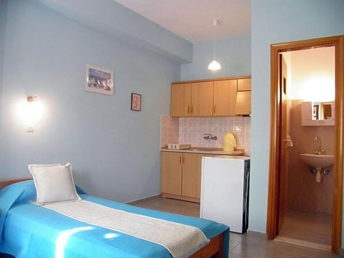 Bedroom 4, Anna Pension, Thessaly