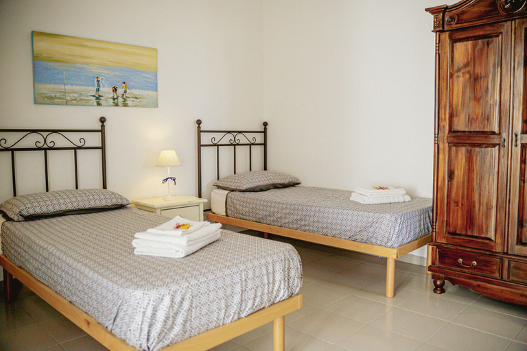 Bedroom 4, S'ARD Guest House Sassari, Sassari