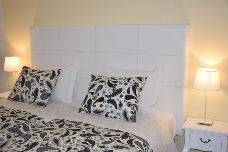 Bedroom 5, Rossio Apartments, Lisbon