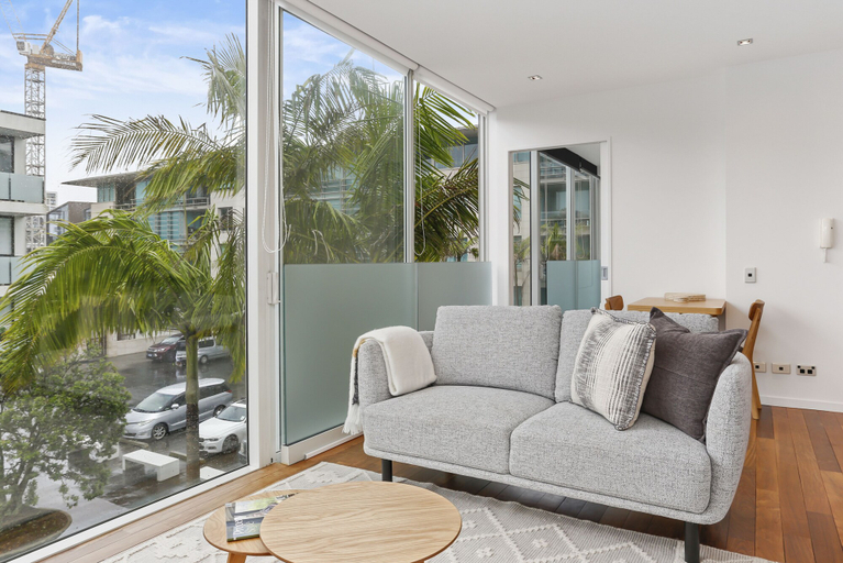 Others 4, Light and convenient city living, Waitakere