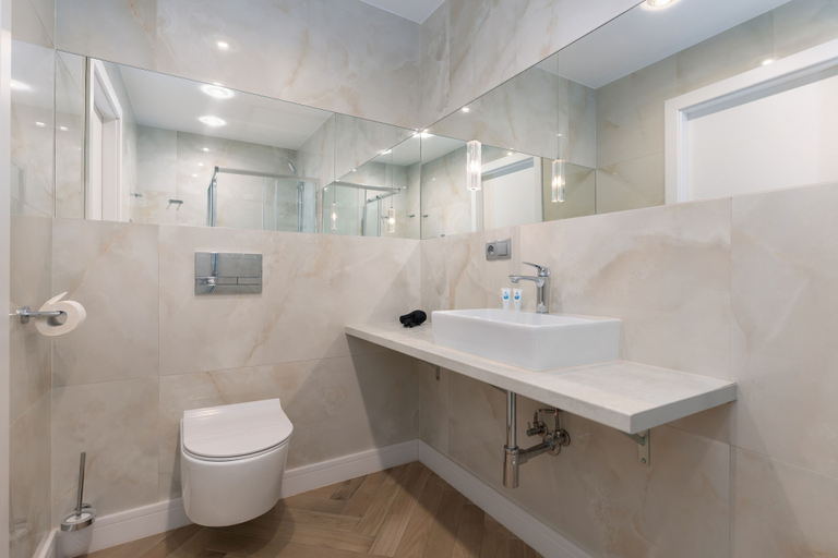 Bathroom 4, Aparthotel Etna, Kołobrzeg