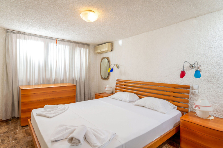 Bedroom 4, The Kokkini Beach Retreat, Crete