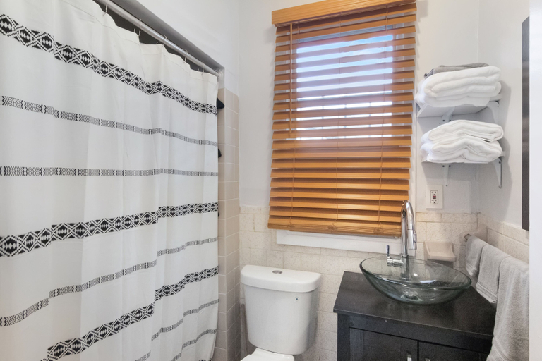 Bathroom, The Nest at Casita del Sol A, Palm Beach