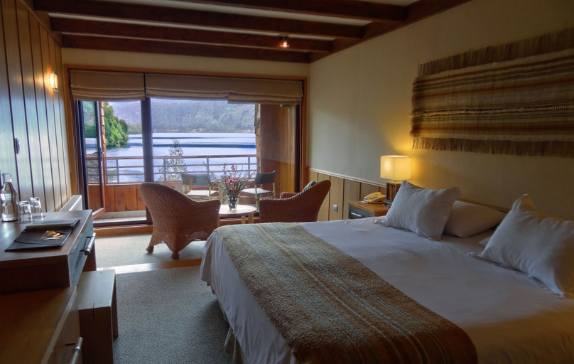 Bedroom 3, Puyuhuapi Lodge & Spa, Aisén