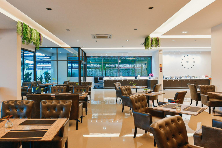 Food & Drinks 5, NORN Nornrimklong Bangkok Hotel นอนริมคลอง, Bangkok Noi
