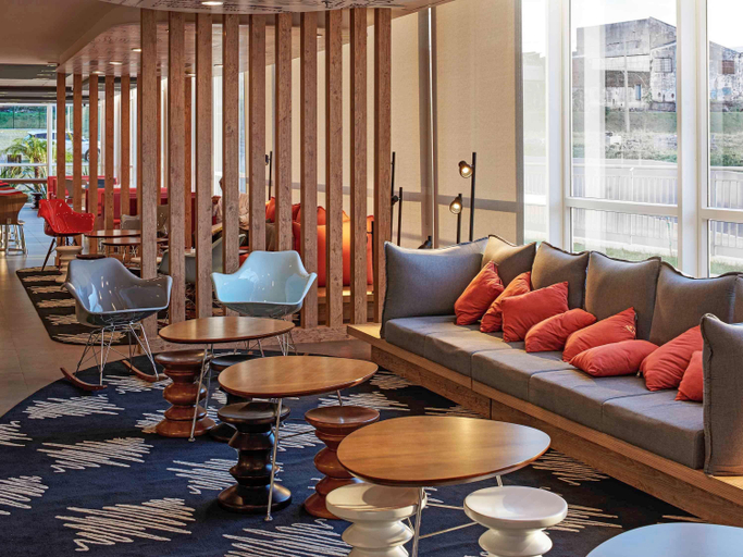 Public Area, ibis Londrina Shopping, Londrina