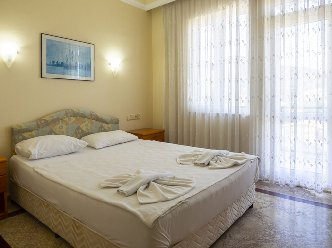Bedroom 2, Tal Beach Hotel, Antalya