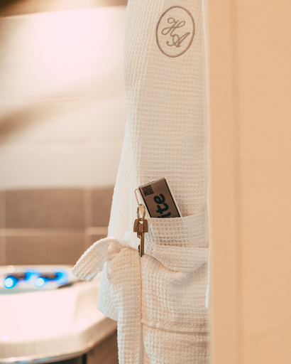 Bathroom 4, Hotel Aux Berges De L'Aveyron, Aveyron