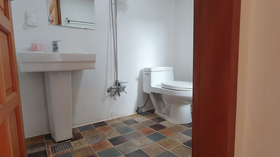 Bathroom 4, Jeonju Greem, Jeonju