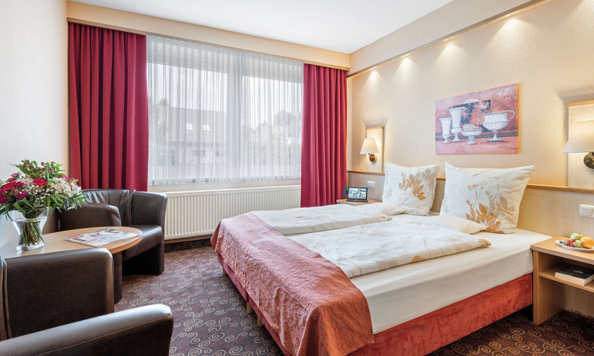Bedroom 3, Schlossberghotel Oberhof, Schmalkalden-Meiningen