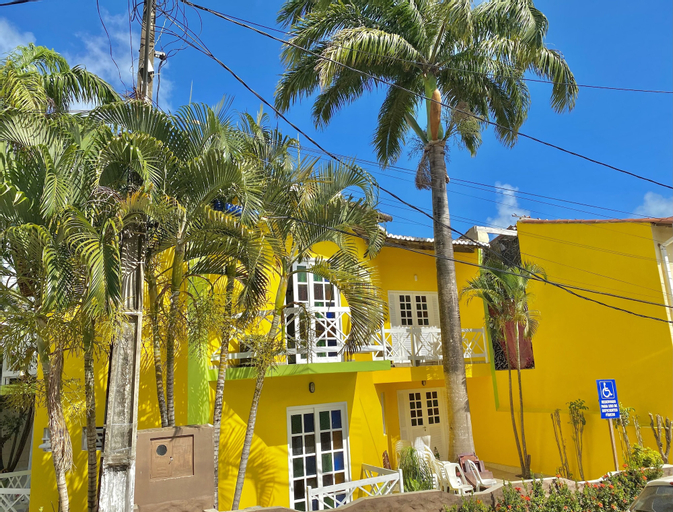 Exterior 1