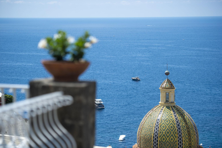 Exterior & Views 2, Villa Dalu, Salerno