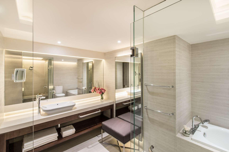 Bathroom 27
