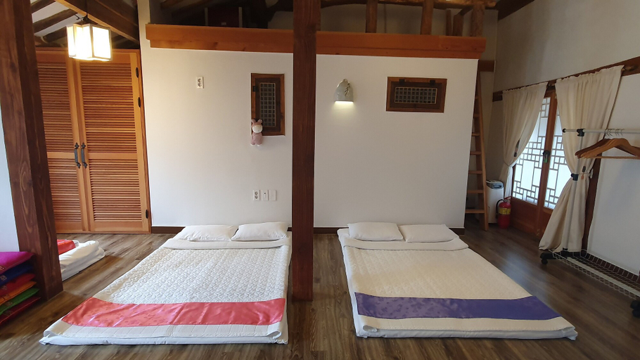Bedroom 3, Jeonju Greem, Jeonju