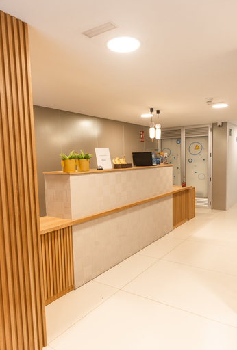Public Area 3, RK Farallon Canteras, Las Palmas