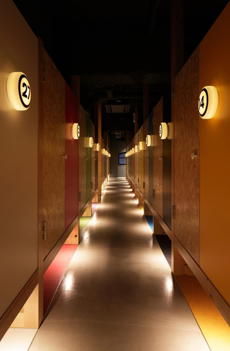 Bedroom 4, Booth Net Cafe & Capsule, Shinjuku