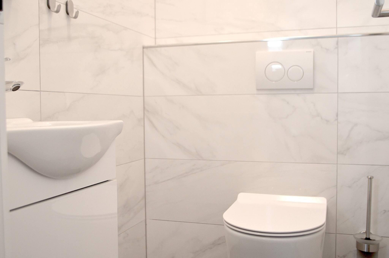 Bathroom 3, Panoramic View Apartment Mariane, Preko