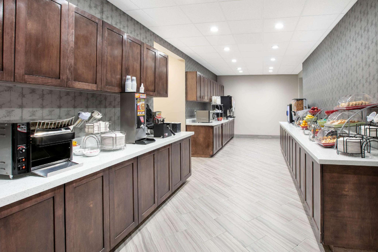 Food & Drinks 4, Wingate by Wyndham Corpus Christi, Nueces