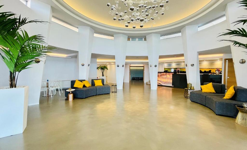 Public Area 4, Grand Hotel Faraglioni, Catania