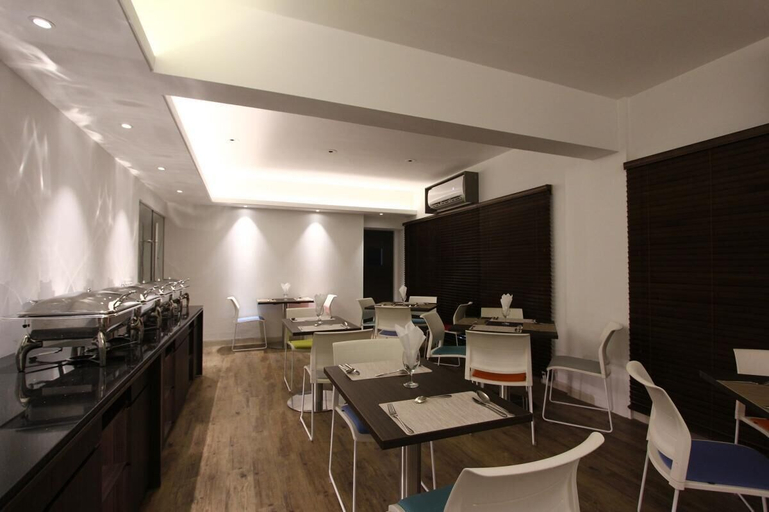 Food & Drinks 5, Spring Hill Apartments, Dhaka