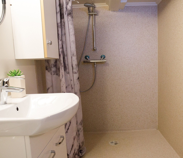 Bathroom 3, Original North Country House, Reykdælahreppur