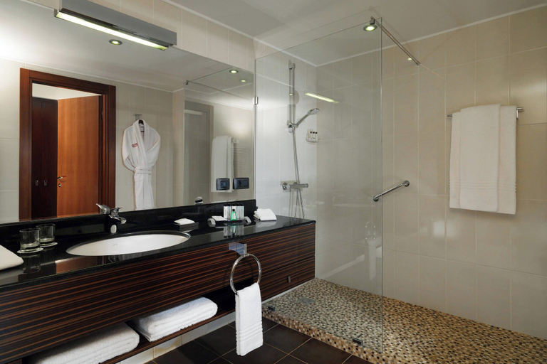 Bathroom 4, Tsaghkadzor Marriott Hotel