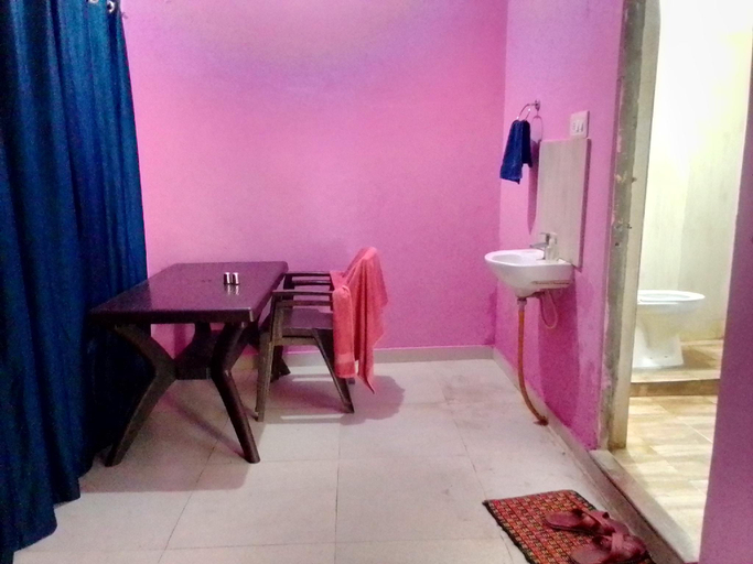 Others 3, Sharma kunj , Varanasi