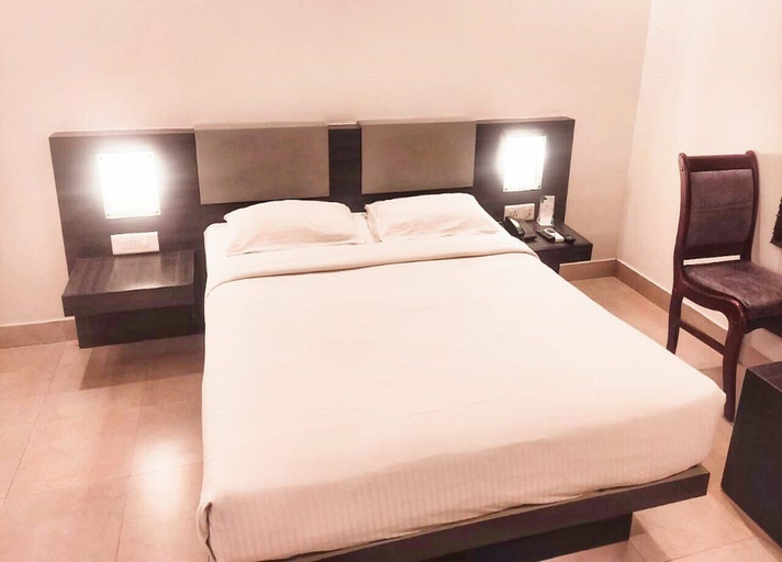 Bedroom 2, Hotel Palm Shore, Palakkad