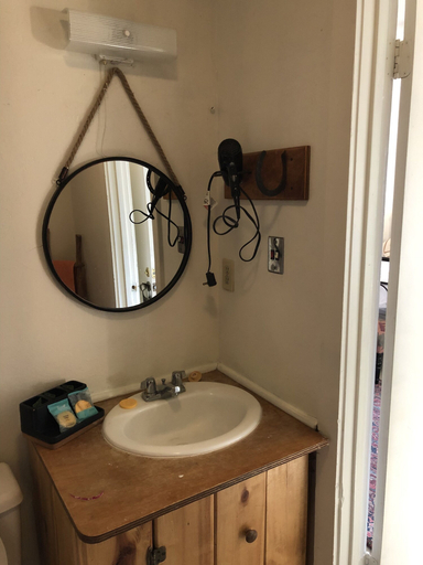 Bathroom 3, Fort Davis Drug Store Hotel, Jeff Davis