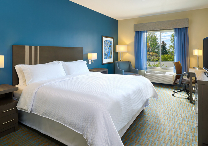 Bedroom 3, Four Points by Sheraton Williston, Williams