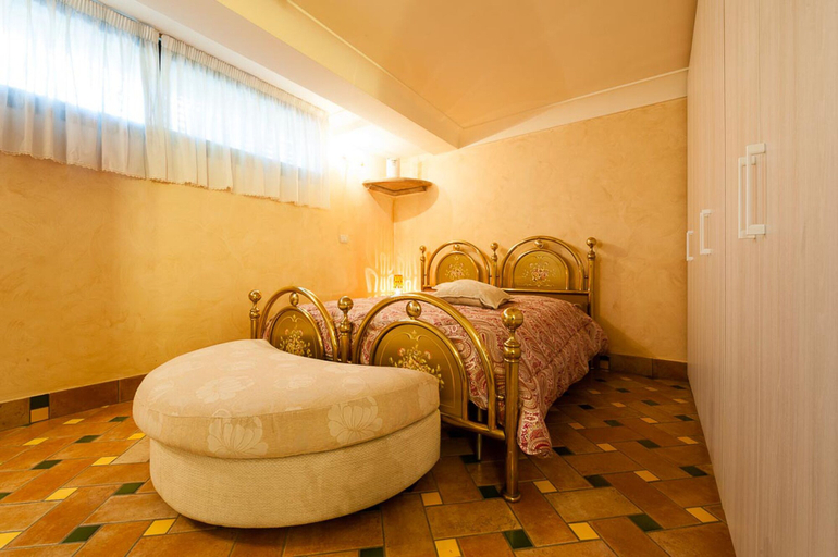 Bedroom 3, Casa Vacanza Polifemo Loft, Latina