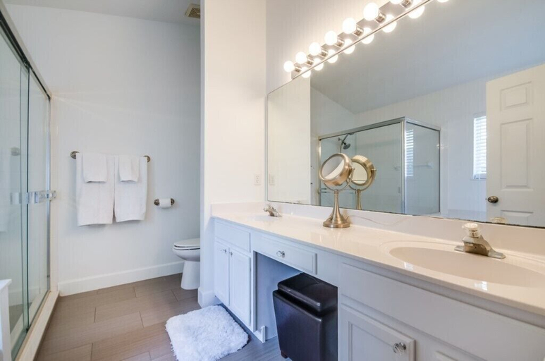 Bathroom 3, 633tc Modern 3 Bedroom Villa, Polk