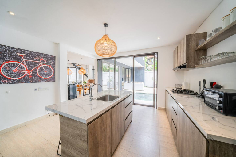 Others 4, Villa Anna: Stylish 3BR Brand New Villa in Canggu, Badung