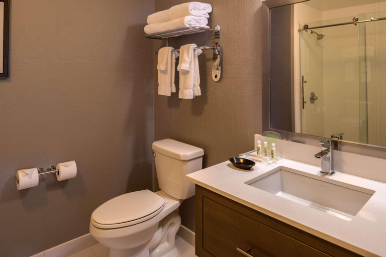Bathroom 5