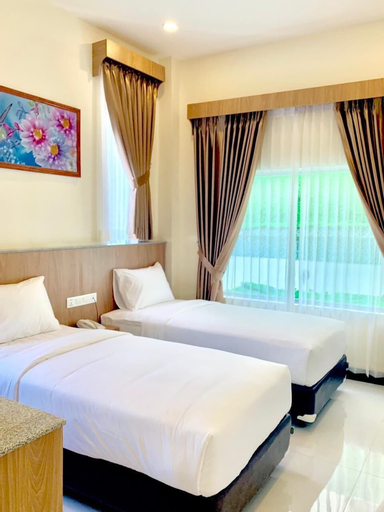 Bedroom 24