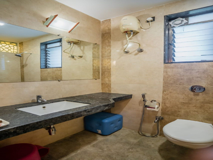 Bathroom 4, Hotel V Star, Ahmadnagar