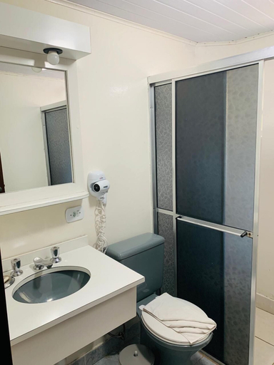 Bathroom 5, Hotel Refugio Alpino, Campo Limpo Paulista