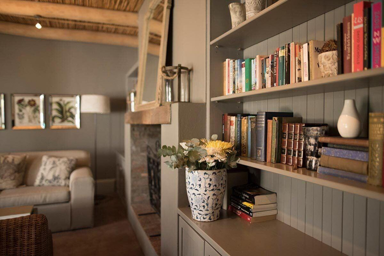 Public Area 4, La Petite Ferme, Cape Winelands