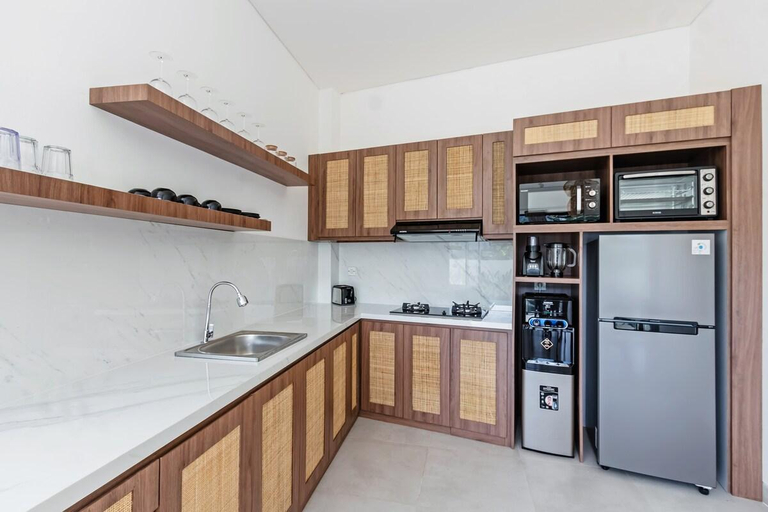 Others 5, Celestial Enchanting 2BR with Aircon Living Canggu, Badung