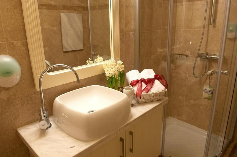Bathroom 4, Arsorama Village Homes