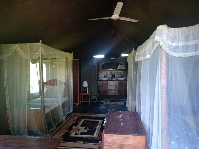 Bedroom 2, Mara Duma Bush Camp, Narok West