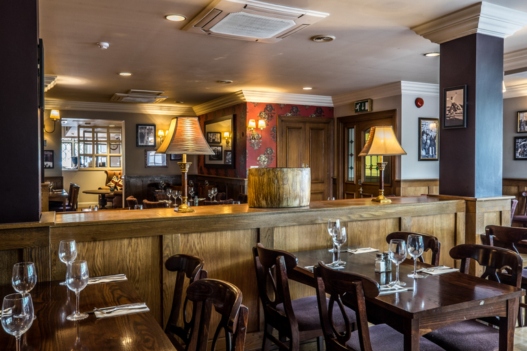 Food & Drinks 3, The Bridge Hotel, London