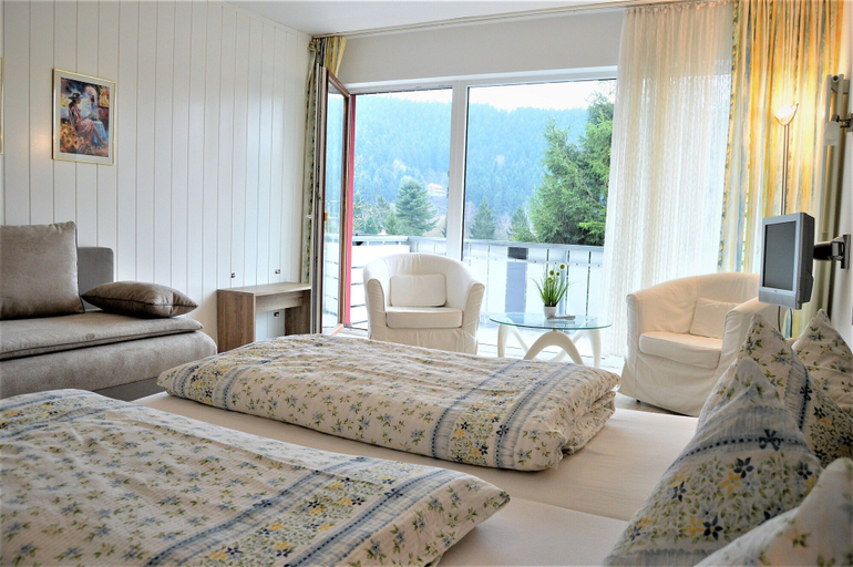 Bedroom 4, Hotel Pension Jägerstieg, Osterode am Harz