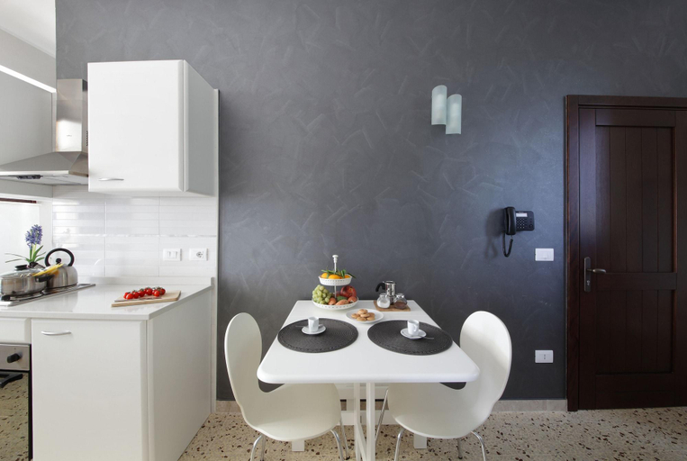 Bedroom 3, Casal Sikelio, Syracuse