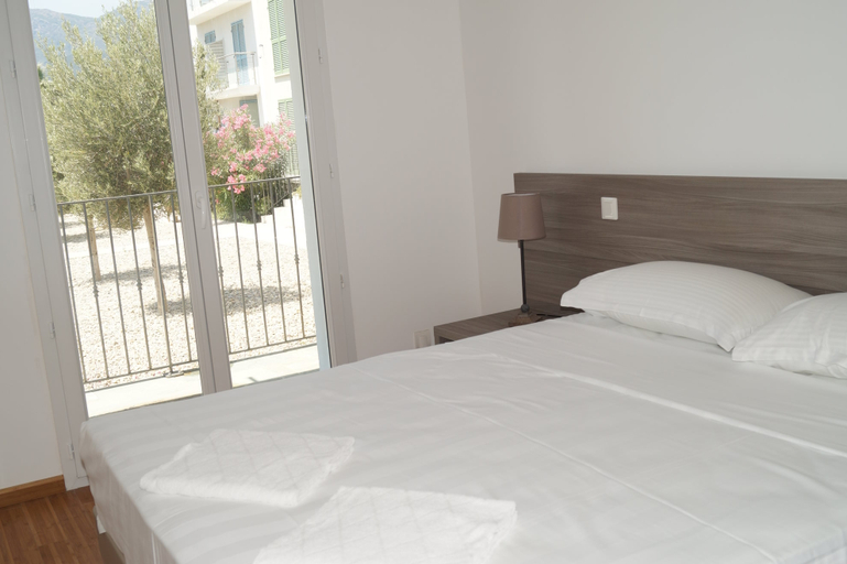 Bedroom 2, Villa Tyrrenia, Haute-Corse
