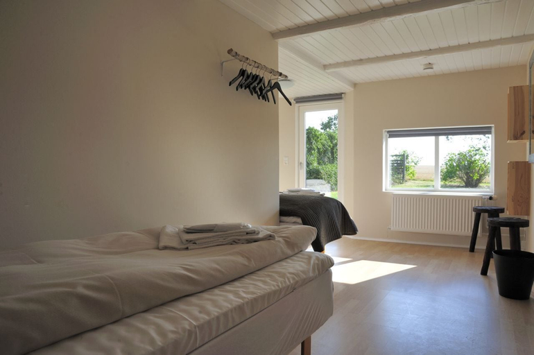 Bedroom 2, Stevns Klint Strandpension, Stevns