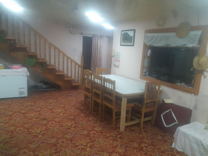 Public Area 2, Rose Bowl Guest House/Paying Home, Srinagar