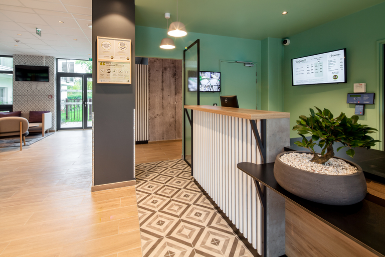 Public Area 3, B&B HOTEL Paris Meudon Vélizy, Hauts-de-Seine