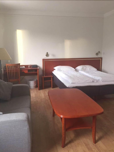 Bedroom 3, Finnsnes Hotell, Lenvik