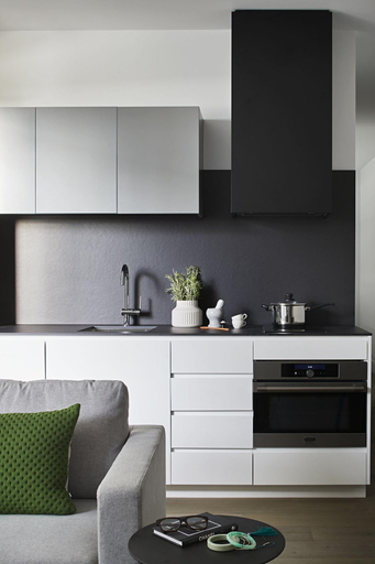 Bedroom 2, Tyrian Serviced Apartments - Albert Park Lake, Melbourne